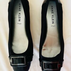 Anne Klein Iflex Black Flats with Buckle Detail
